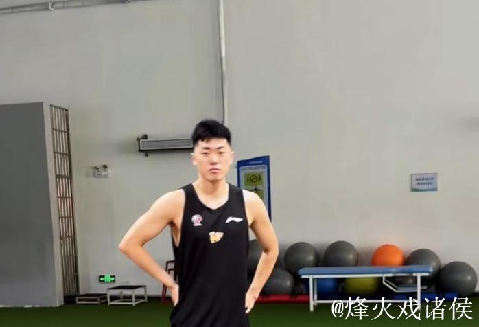 粤军新星崛起：黄明依受重用，杜锋或调整张皓嘉角色？